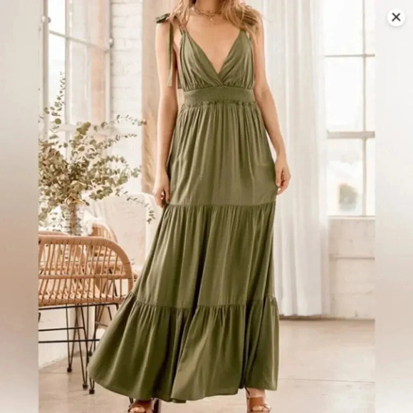 Lulus Dresses & Skirts - Lulus Tie-Strap Maxi Dress S My Heart Goes Olive Green NWT 1482